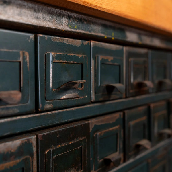 Green Multi-Drawer Unit